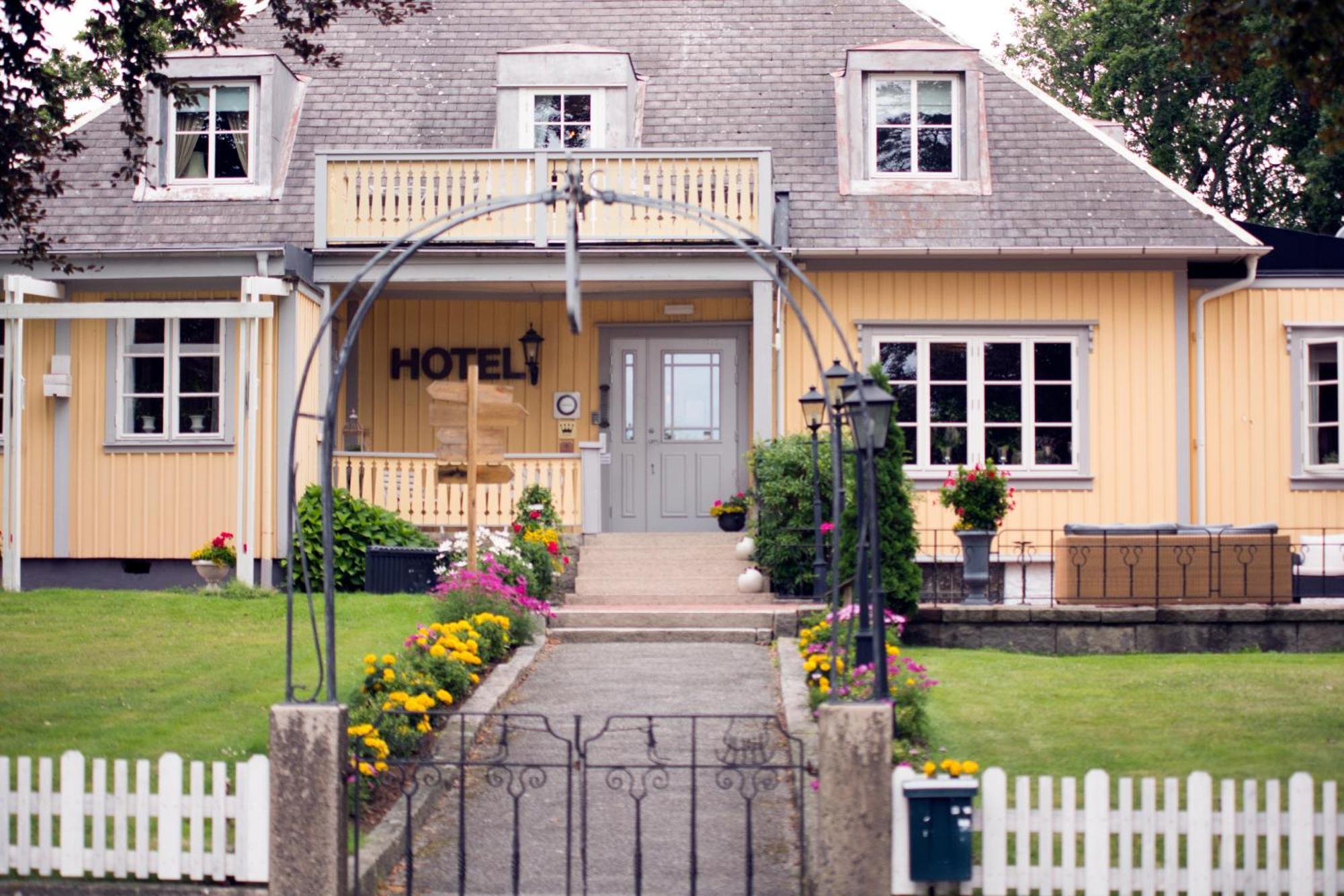 Hotel Tanum Gestgifveri Tanumshede Kültér fotó